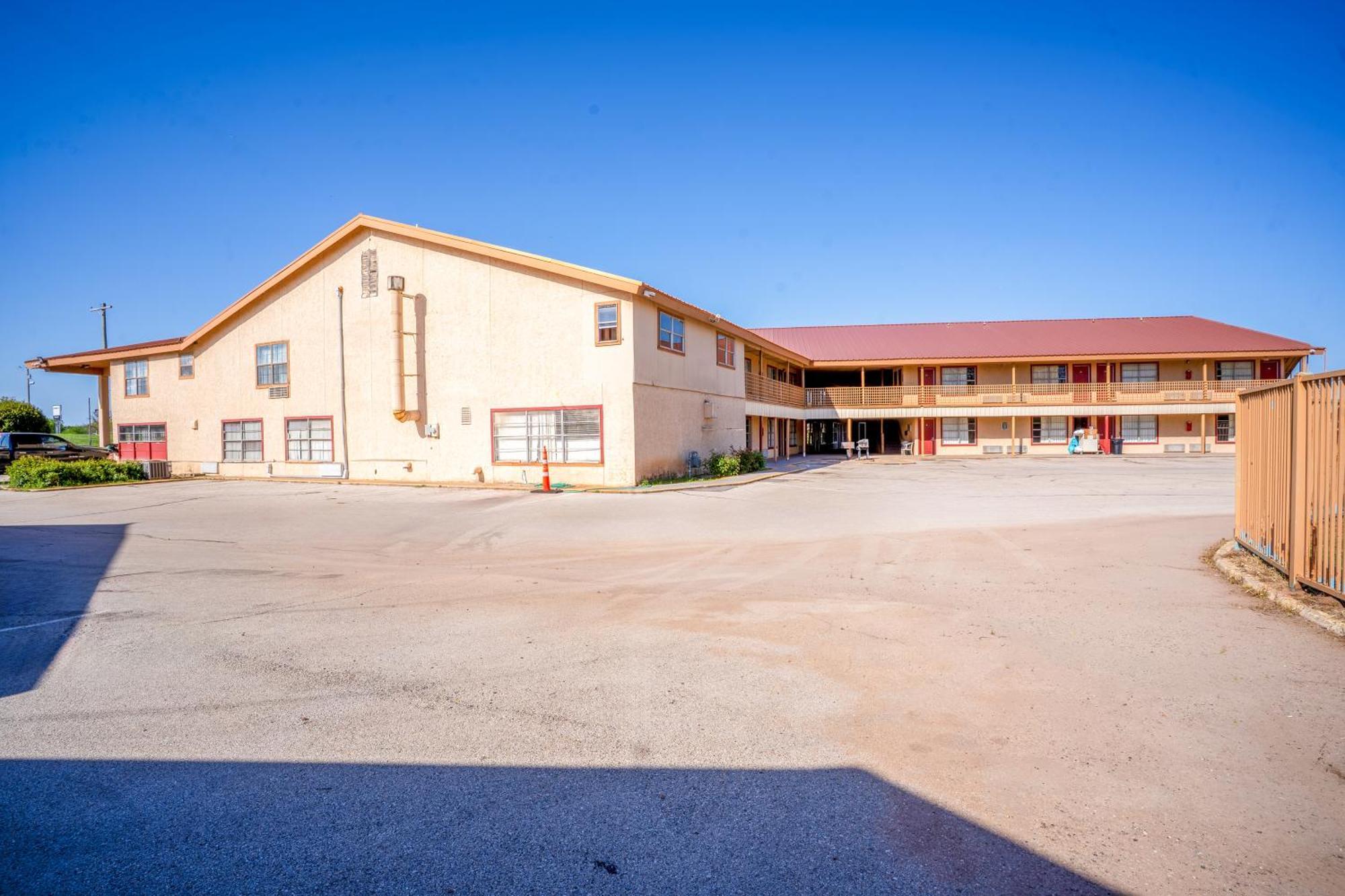 Lone Star Inn By Oyo Vernon Texas Hwy 287 Εξωτερικό φωτογραφία