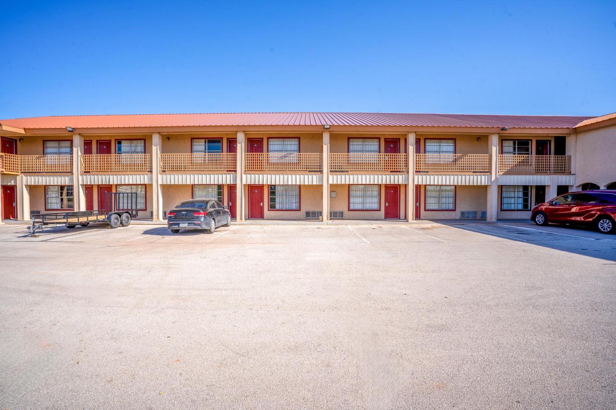 Lone Star Inn By Oyo Vernon Texas Hwy 287 Εξωτερικό φωτογραφία